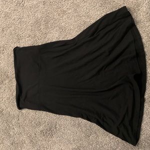 black skirt